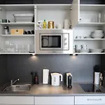 Meos 3 -zentrum-hofblick-gym-netflix Lejlighed Leipzig
