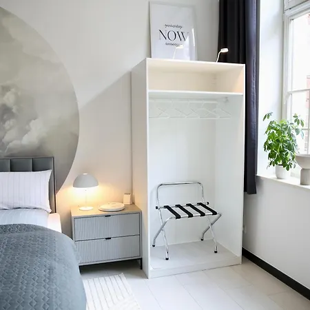 Apartamento Meos 3 -zentrum-hofblick-gym-netflix *