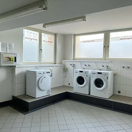 Meos 3 -zentrum-hofblick-gym-netflix Διαμέρισμα