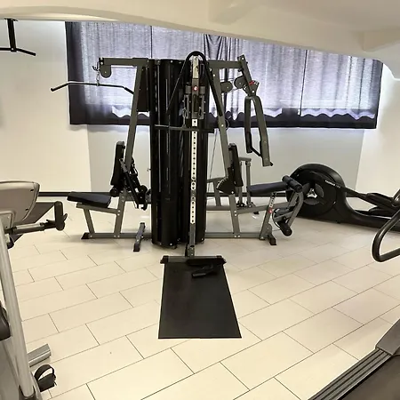 Meos 3 -zentrum-hofblick-gym-netflix 公寓 莱比锡