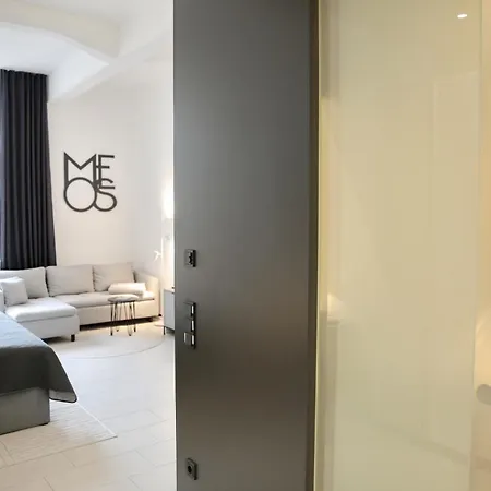 Meos 3 -zentrum-hofblick-gym-netflix * Leipzig