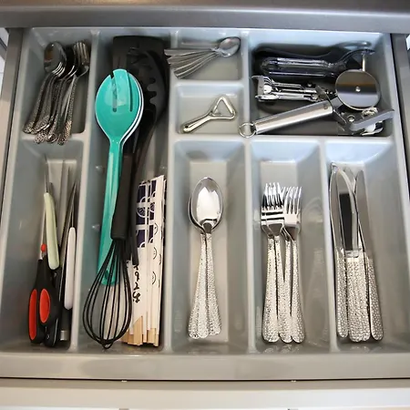 Meos 3 -zentrum-hofblick-gym-netflix דירה *