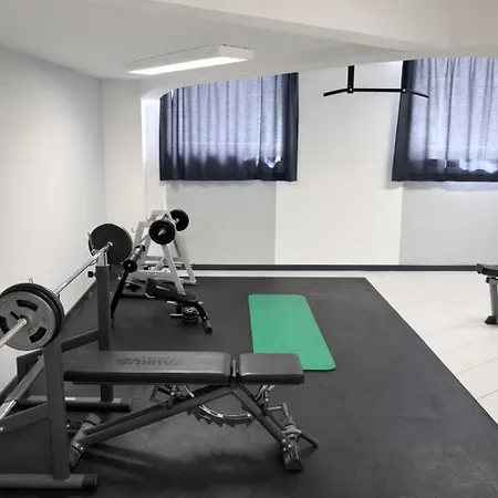Meos 3 -zentrum-hofblick-gym-netflix Leipzig