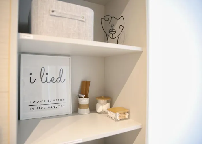 Apartment Meos 3 -zentrum-hofblick-gym-netflix *